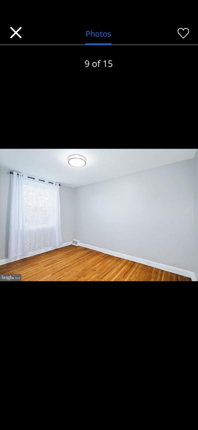 Foto del edificio - 6708 Montgomery Ave