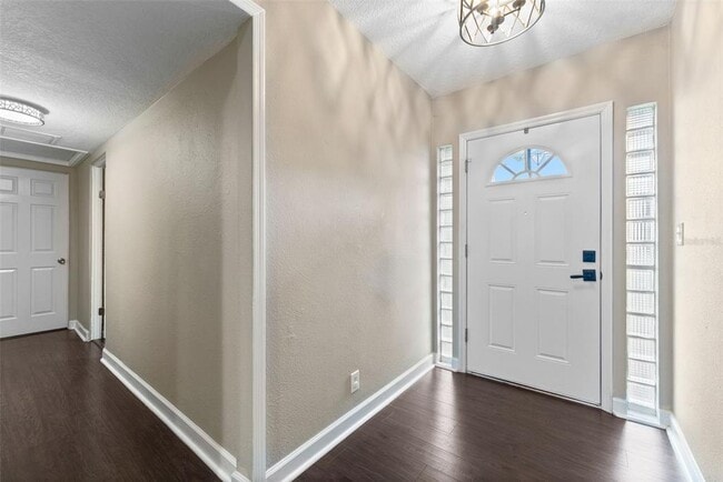 Foto del edificio - 4008 W Swann Ave