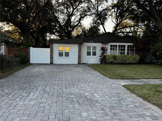 Foto del edificio - 3115 S Manhattan Ave