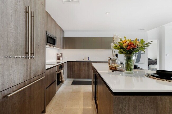 Foto del edificio - 88 SW 7th St