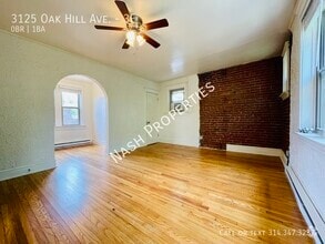 Building Photo - 3125 Oak Hill Ave