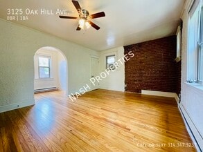 Building Photo - 3125 Oak Hill Ave