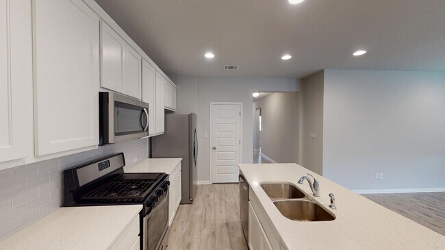 Foto del edificio - Pristine Leander home with access to community pool & park