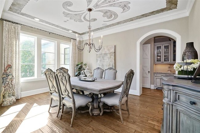 Building Photo - 26 S Parkgate Cir