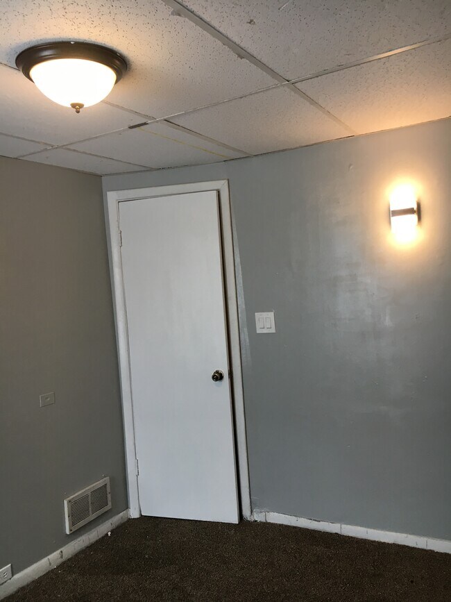 2429 Mackenna Ave, Niagara Falls, NY 14303 House Rental in Niagara Falls, NY