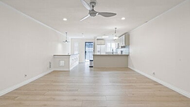 Building Photo - 1281 34th St