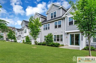 Building Photo - 306 Dickson Ct