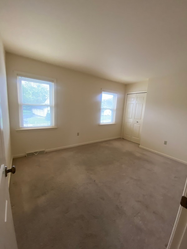 Building Photo - 214 Mentzer Ave
