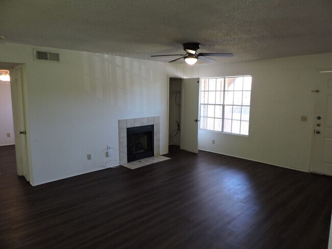 Foto del edificio - 1Bedroom Condo - Lakewood Park, Altamonte ...