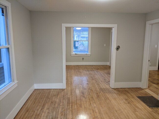 Dining room to living room - 1312 Ashland Ave