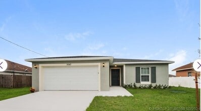 Building Photo - 1643 SW Edinburgh Dr