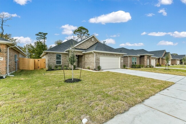 Building Photo - 3911 Sugardale St