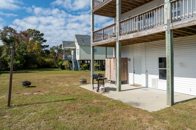 Building Photo - The Palms @ Sneads Ferry - Winter Rental