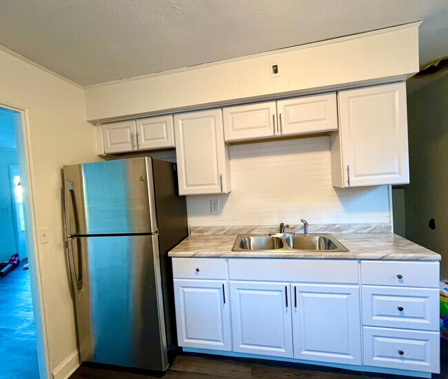 2011 Catalpa Ave, Cincinnati, OH 45239 House Rental in Cincinnati, OH