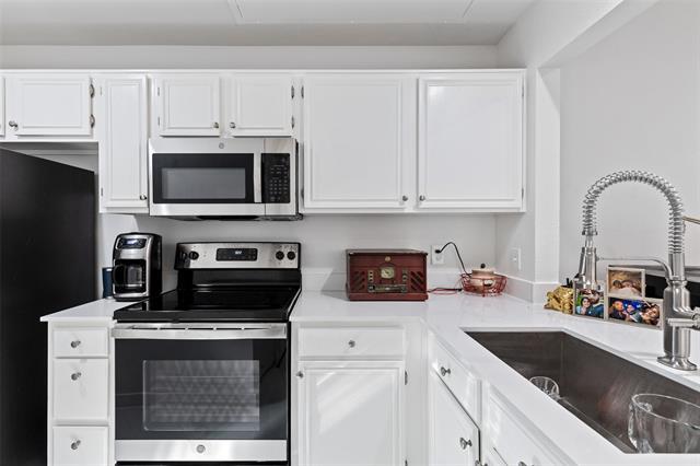 Foto del edificio - 4122 Wycliff Ave