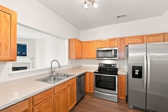 Building Photo - 18478 Streamline Ct