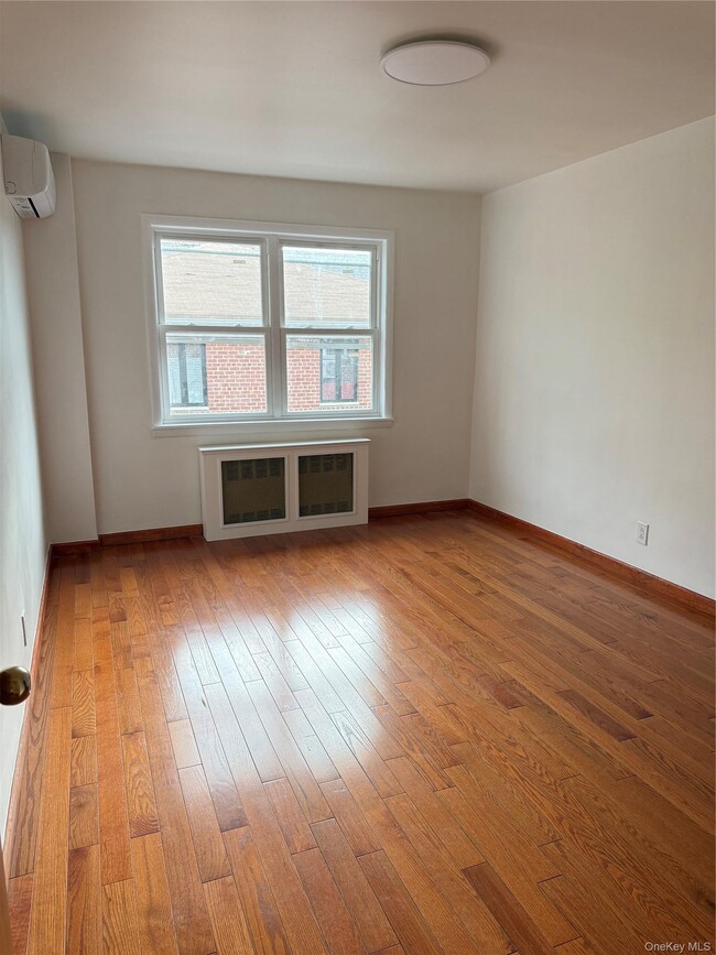 Foto del edificio - 41-56 149th St
