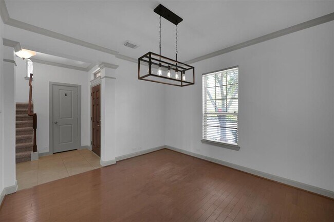 Foto del edificio - 110 W Montfair Blvd
