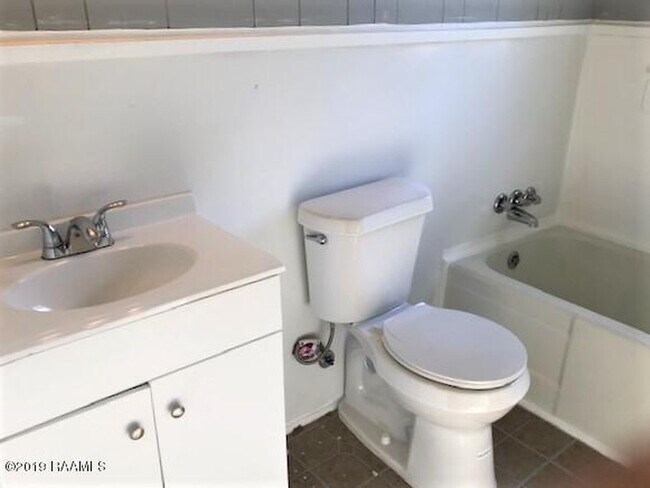 Building Photo - Rent to Own in Ville Platte