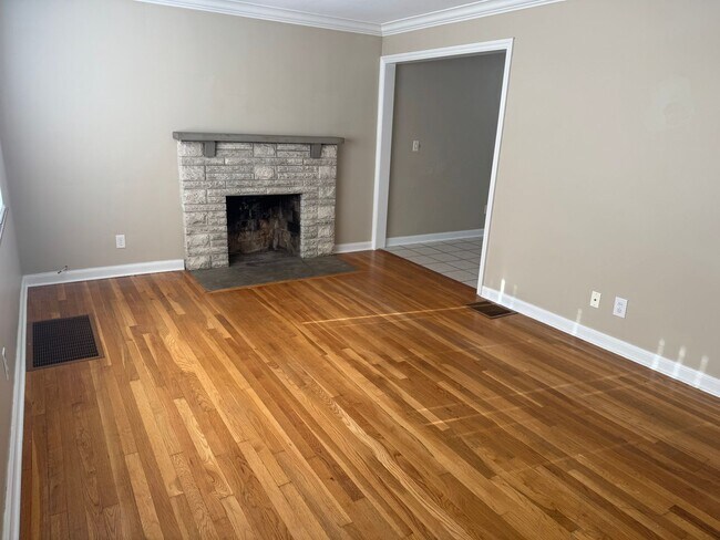 Foto del edificio - 3 Bedroom Cape Cod - Upper Arlington, OH