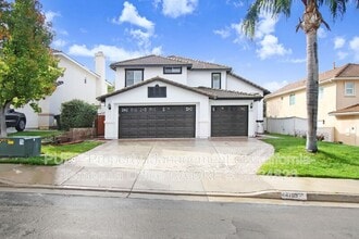 Building Photo - 44785 Corte Sanchez