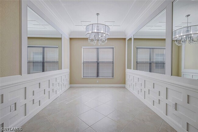 Building Photo - 13350 Coronado Dr