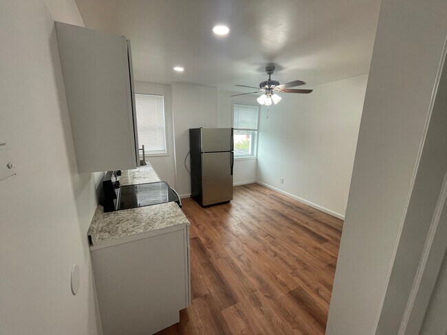 Entrance - 1836 McCulloh St