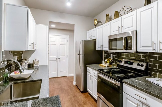 Building Photo - 1 br, 1 bath Apartment - 18776 Stone Oak Pkwy