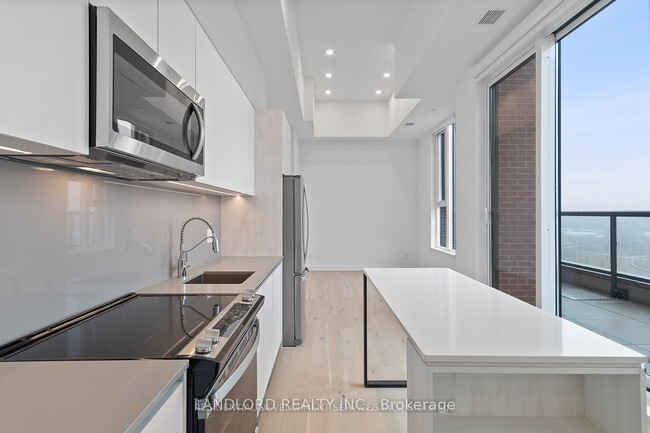 Building Photo - 3100 Keele St