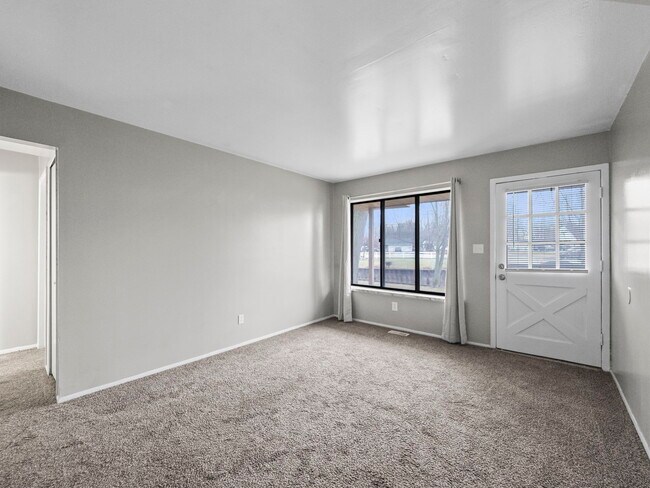 Foto del edificio - 32990 Truman Rd