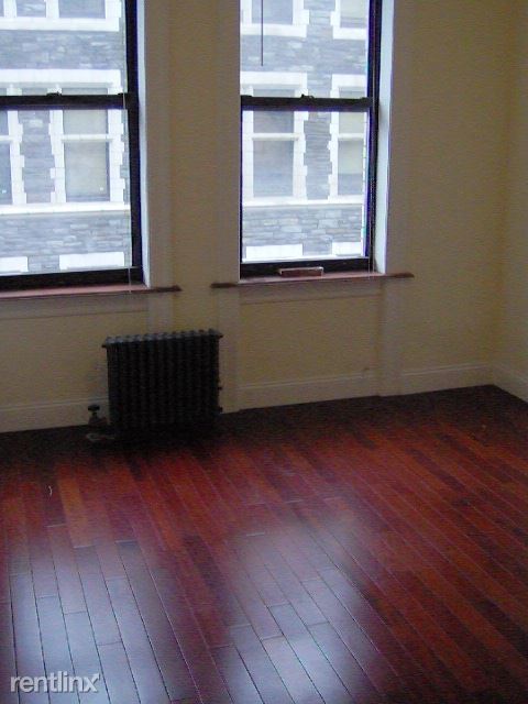 Building Photo - 240 Convent Ave