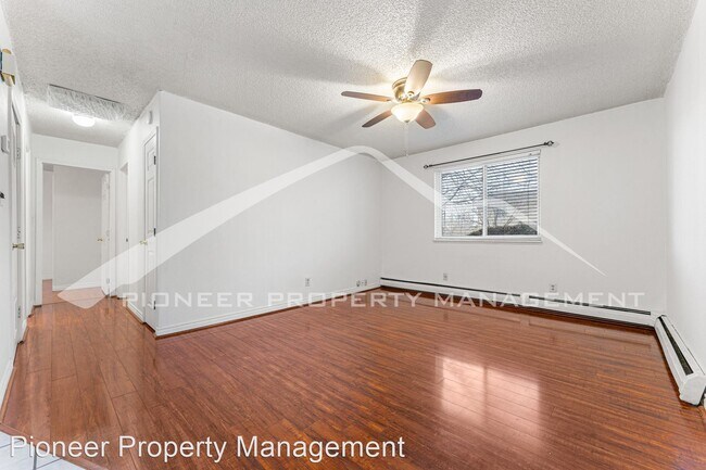 Building Photo - 2 br, 1.5 bath House - 6975 Mariposa St Apt A