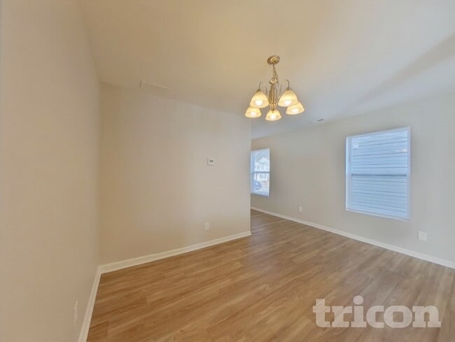 Building Photo - 7320 Mitzi Deborah Dr