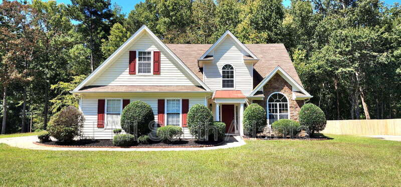 Primary Photo - 235 Briarsweet Way