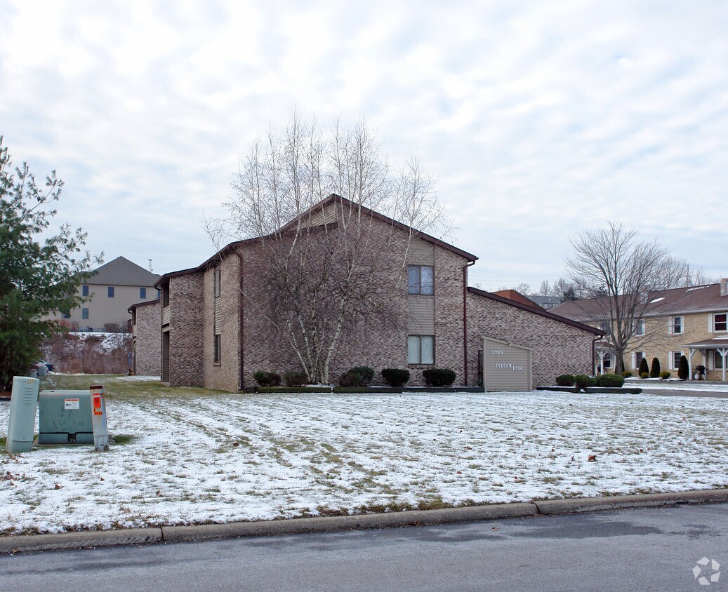 Building Photo - 3745 Indian Run Dr