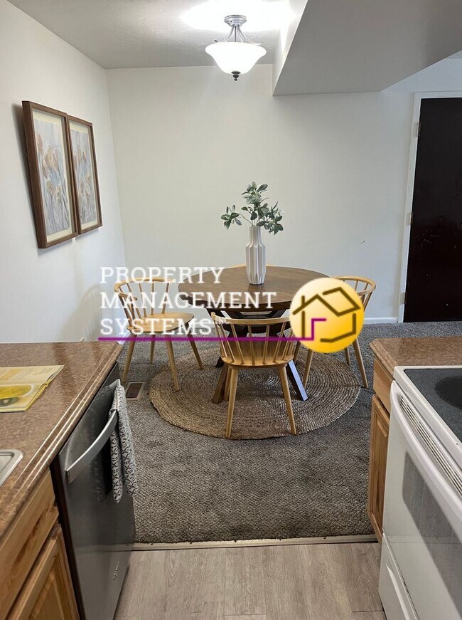 Foto del edificio - 2 Bedroom Millcreek Condo