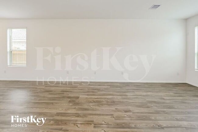 Building Photo - 6221 Arcadia Sound Ln