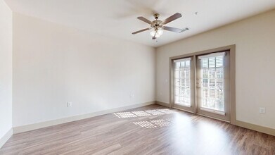 Interior Photo - Villaggio
