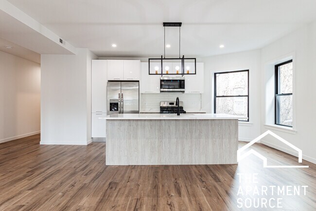 Building Photo - 1428 W Jonquil Ter