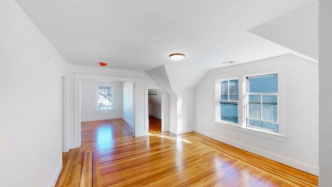 Living - 26 Hudson St