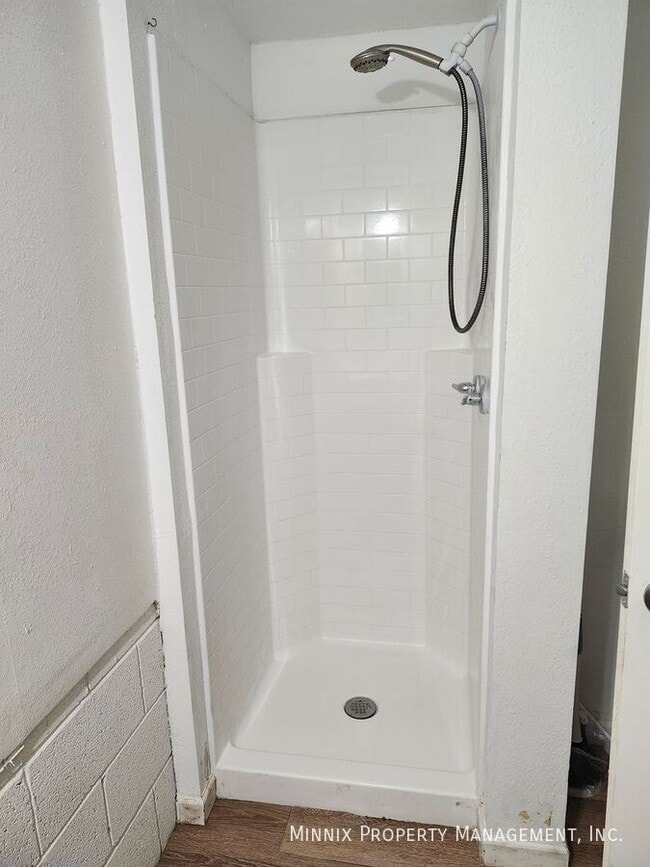 Foto del edificio - 3702 Avenue R