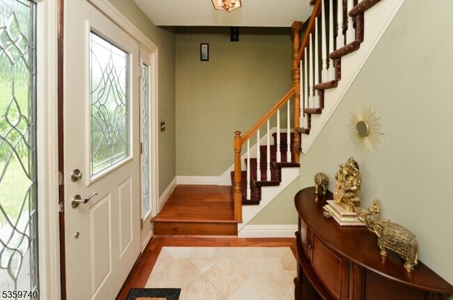 Foto del edificio - 252 Hillside Ave