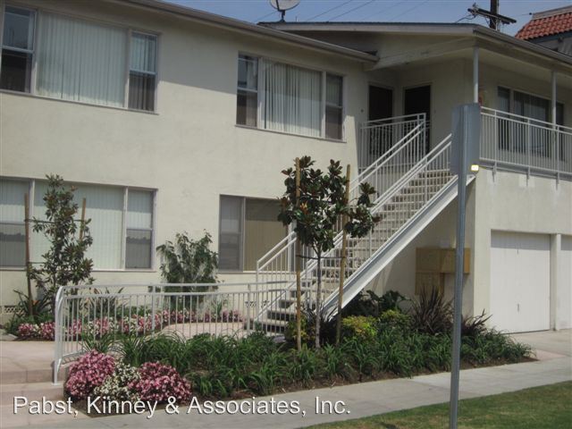 Building Photo - 2231 1st St