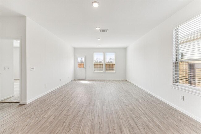 Building Photo - 13535 Myrtle Gdns Blvd