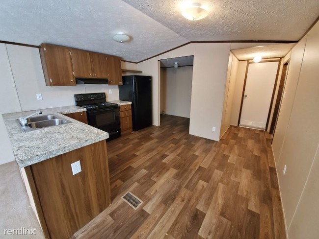 Building Photo - 3 br, 2 bath Mobile Home - 1332 Pelican Cr