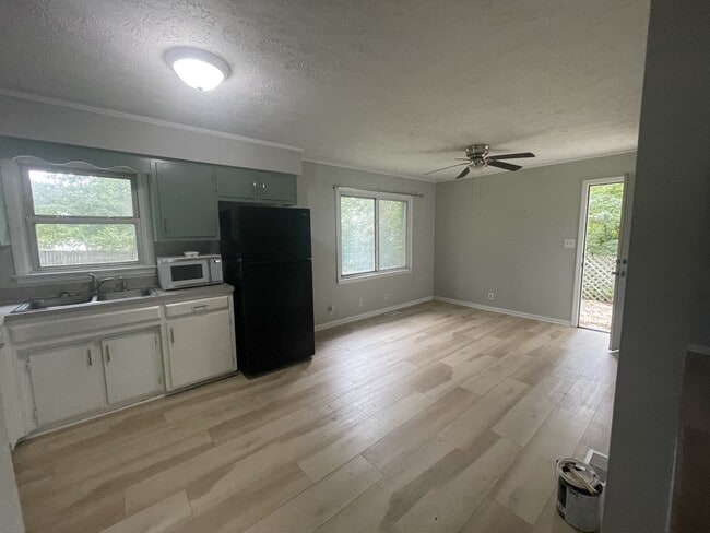 Foto del edificio - 213 Jean St