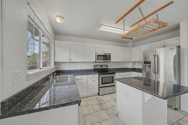 Foto del edificio - 1214 S Weldona Ln