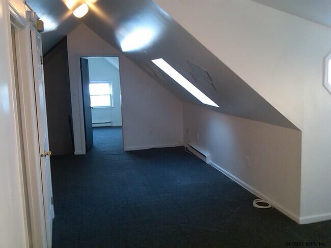 Foto del edificio - 353 3rd St
