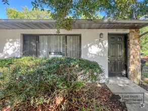 Building Photo - 124 Rosalynn Cir