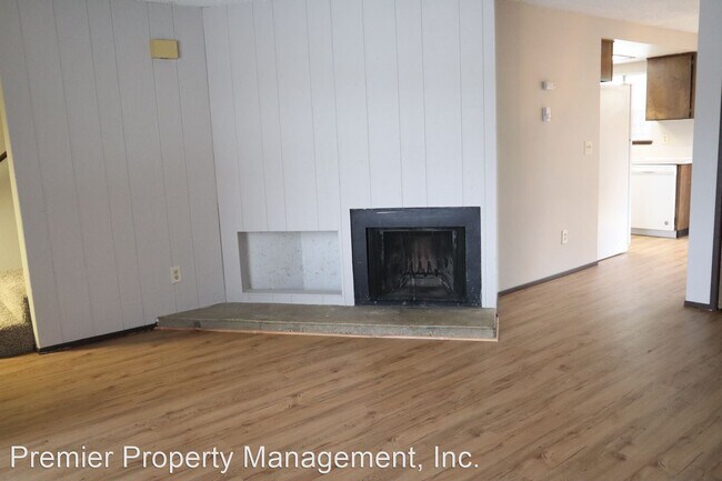 Foto del edificio - 2 br, 1.5 bath House - 1805 NE 116th. Stre...